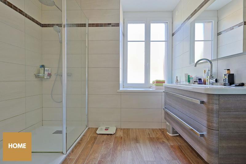 Maison - 175 m² - 6 pièces