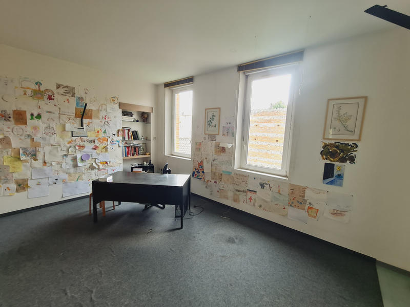 Propriété - 656 m² - 14 pièces