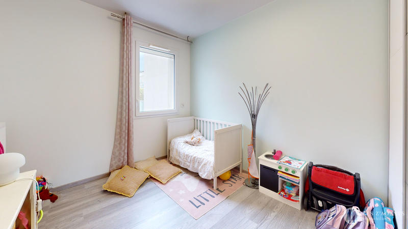 Appartement - 81 m² - 4 pièces