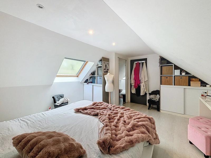 Maison - 125 m² - 8 pièces