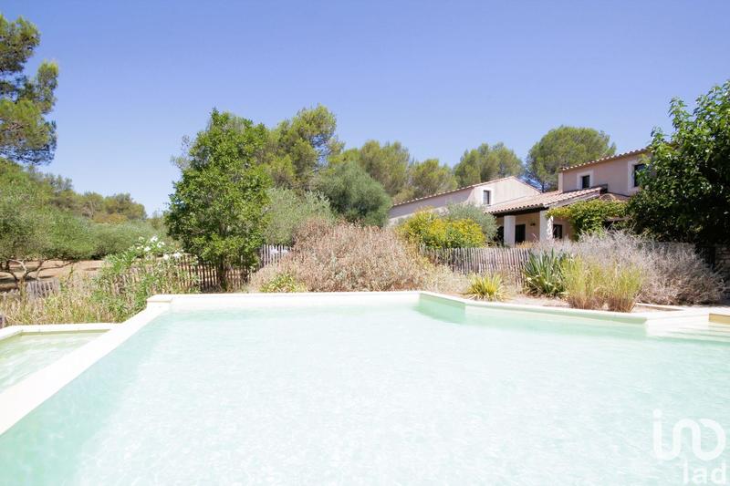 Maison - 300 m² - 10 pièces