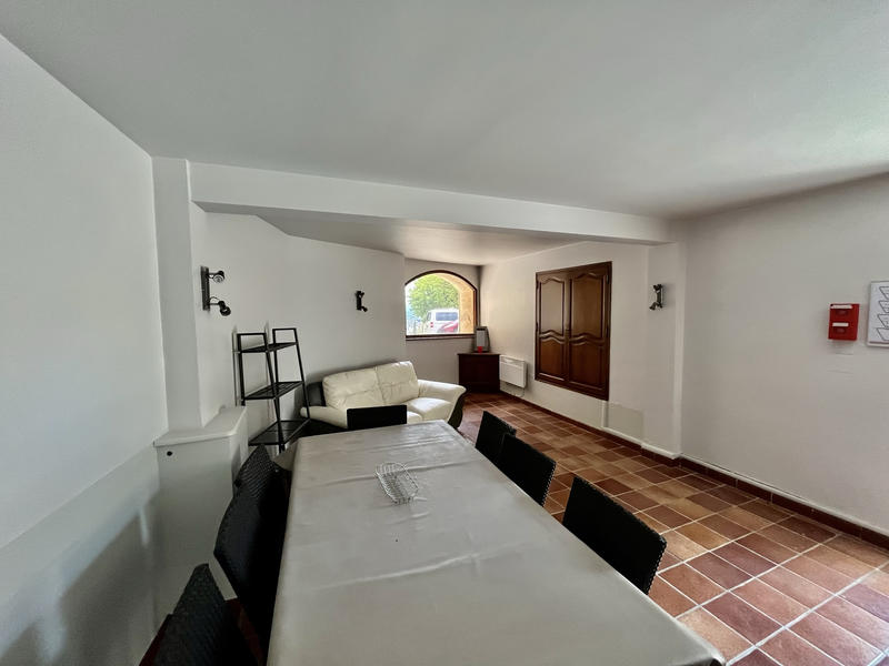 Maison de village - 180 m² - 10 pièces