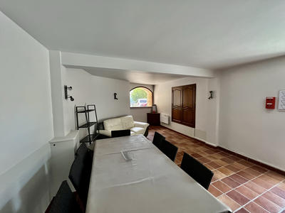 Maison de village - 180 m² - 10 pièces