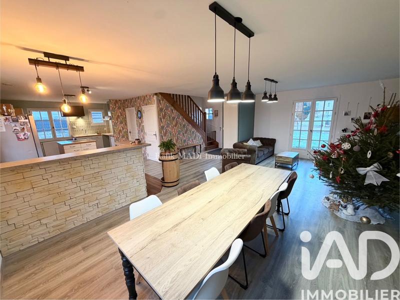 Maison - 150 m² - 6 pièces