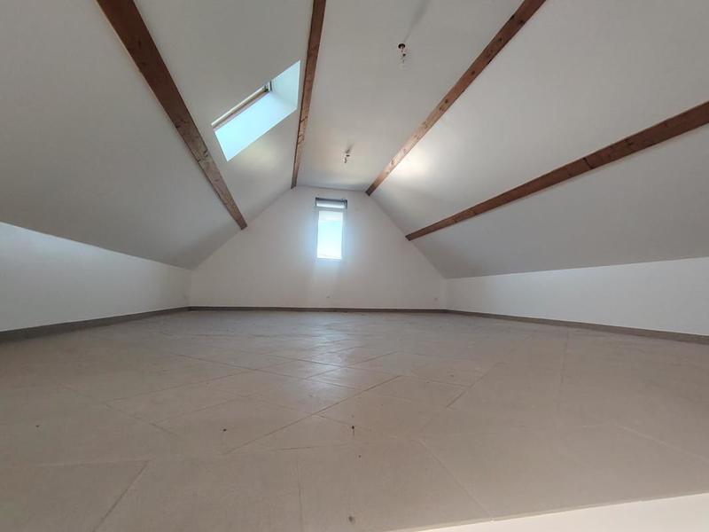 Propriété - 320 m² - 9 pièces