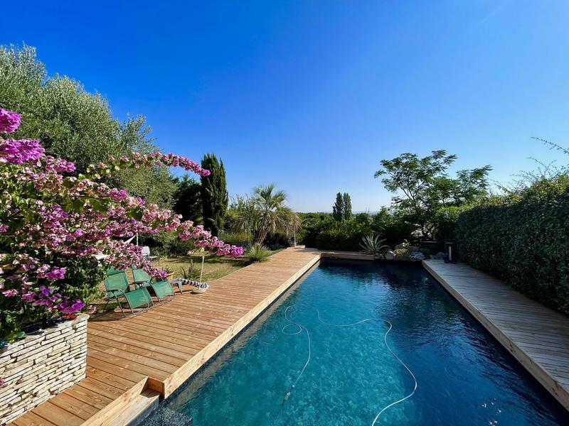 Villa - 153 m² - 5 pièces