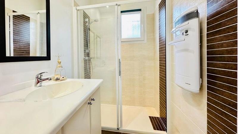 Maison - 158 m² - 6 pièces