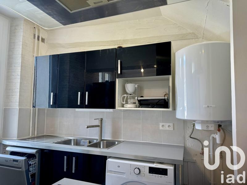 Studio - 30 m² - 1 pièce