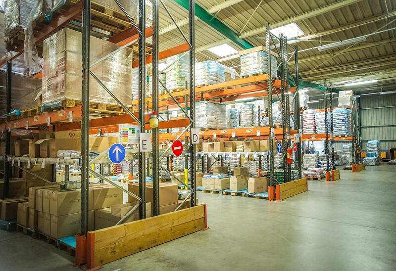 Local commercial - 3 000 m²