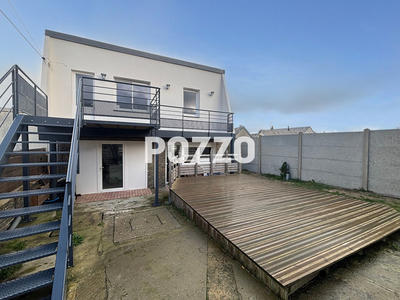 Maison - 65 m² - 4 pièces