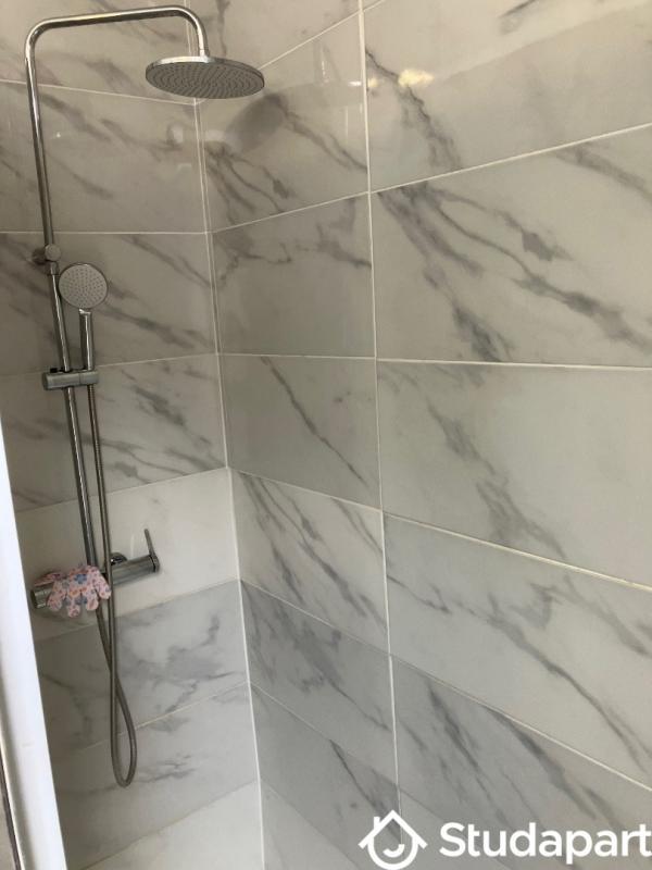 Chambre - 14 m² - 1 pièce