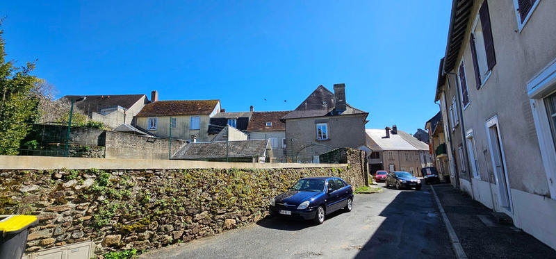 Maison - 170 m² - 7 pièces