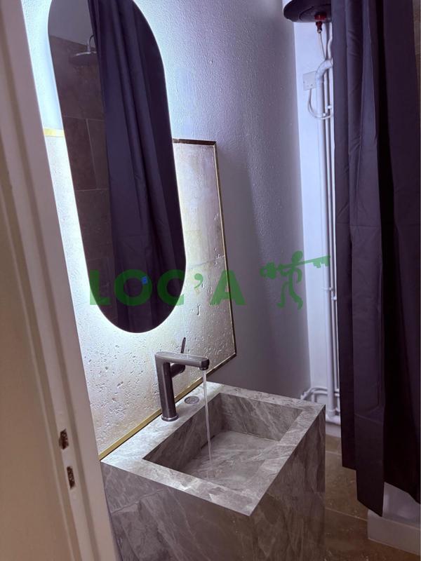 Studio - 16 m² - 1 pièce