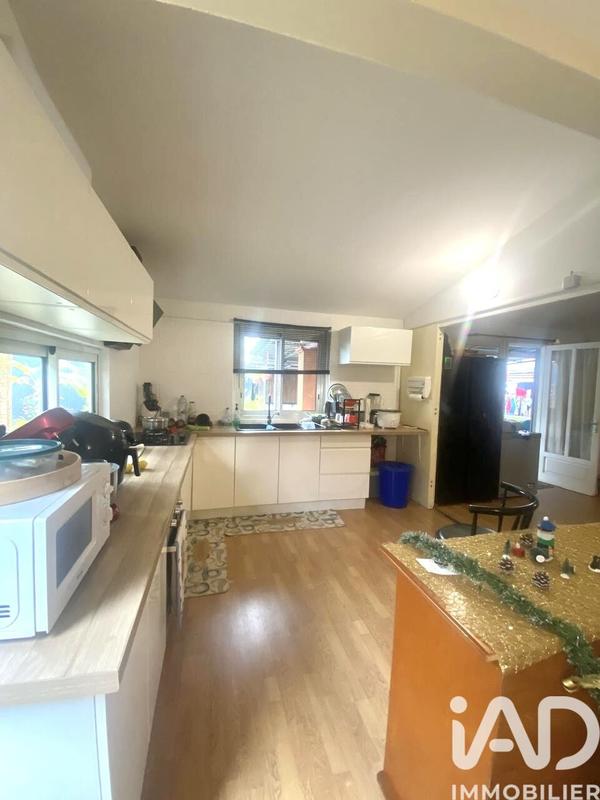 Maison - 91 m² - 5 pièces