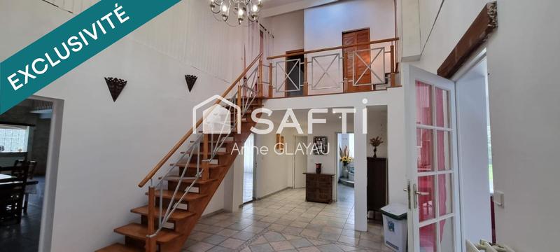 Maison - 340 m² - 7 pièces