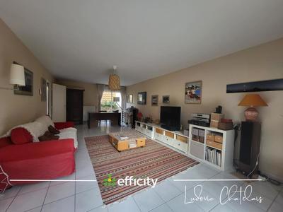 Maison - 94 m² - 4 pièces
