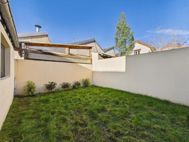 Maison - 122 m² - 5 pièces