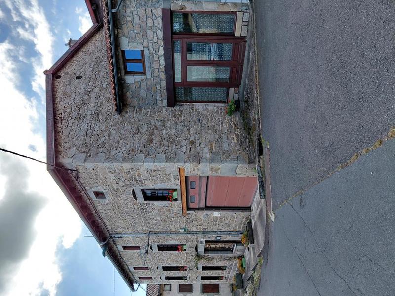 Maison - 250 m² - 10 pièces