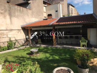 Propriété - 369 m² - 10 pièces