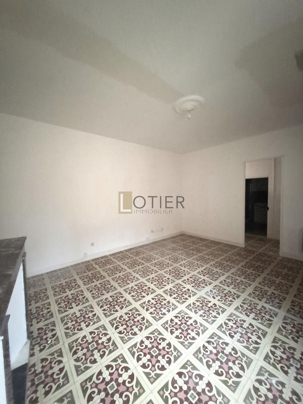 Appartement - 75 m² - 3 pièces