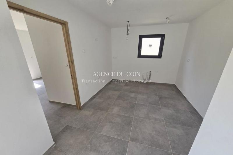 Maison - 81 m² - 5 pièces