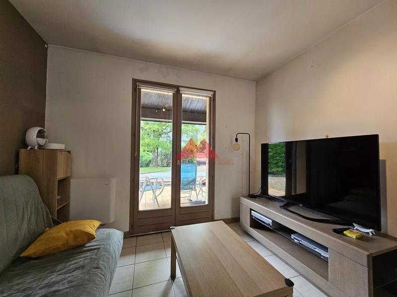 Maison - 98 m² - 5 pièces