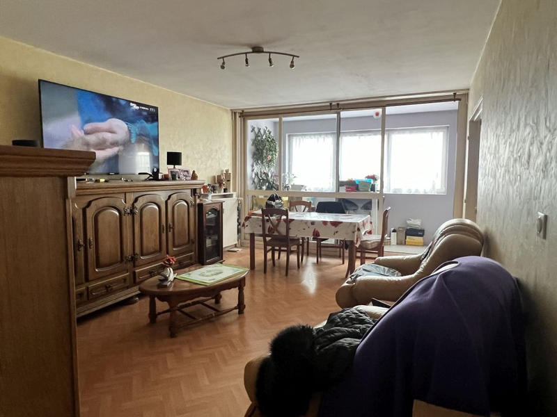 Appartement - 81 m² - 3 pièces