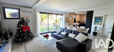 Appartement - 81 m² - 3 pièces