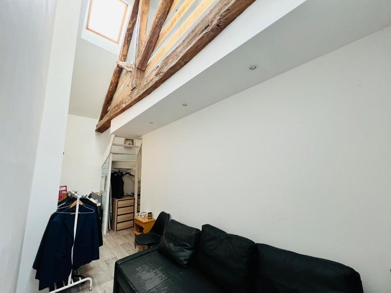 Maison - 259 m² - 5 pièces