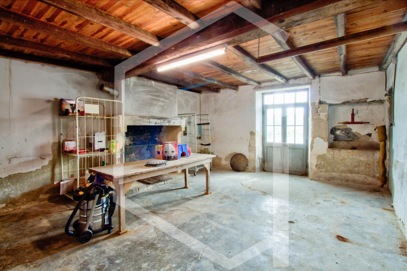 Maison - 200 m² - 4 pièces