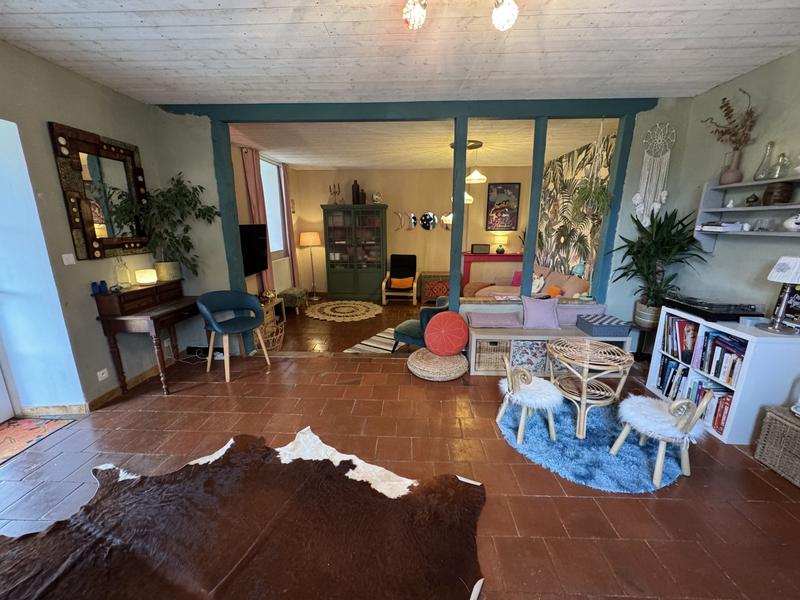 Maison ancienne - 295 m² - 8 pièces