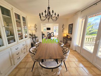 Villa - 112 m² - 5 pièces