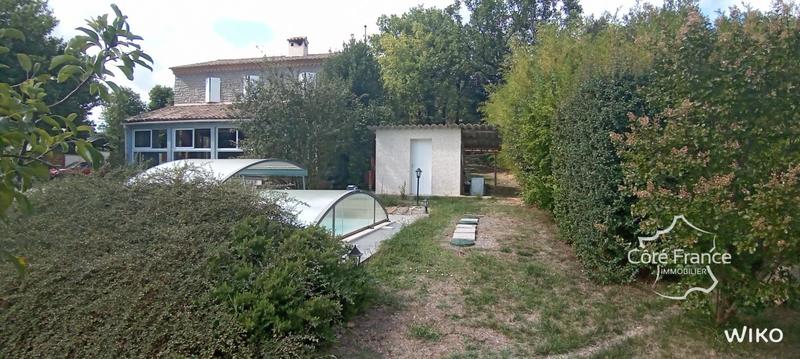 Villa - 157 m² - 6 pièces