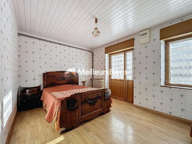 Maison - 87 m² - 6 pièces