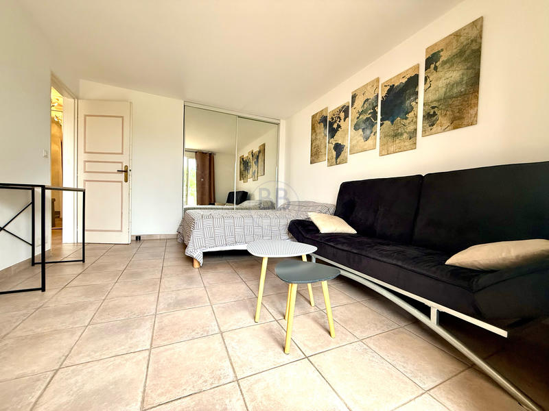 Villa - 85 m² - 4 pièces