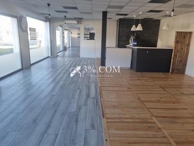 Local commercial - 201 m²