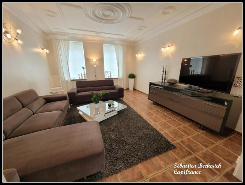 Maison bourgeoise - 211 m² - 8 pièces