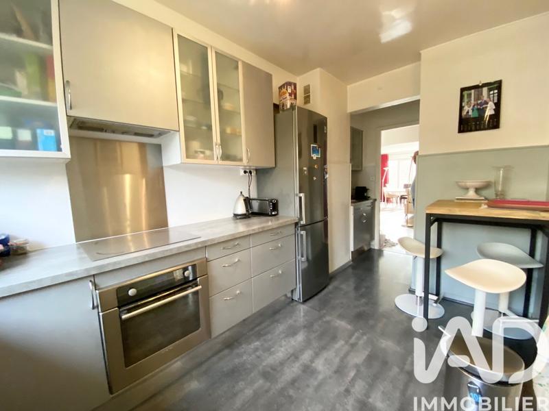 Appartement - 97 m² - 4 pièces