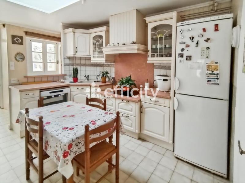 Maison - 83 m² - 4 pièces