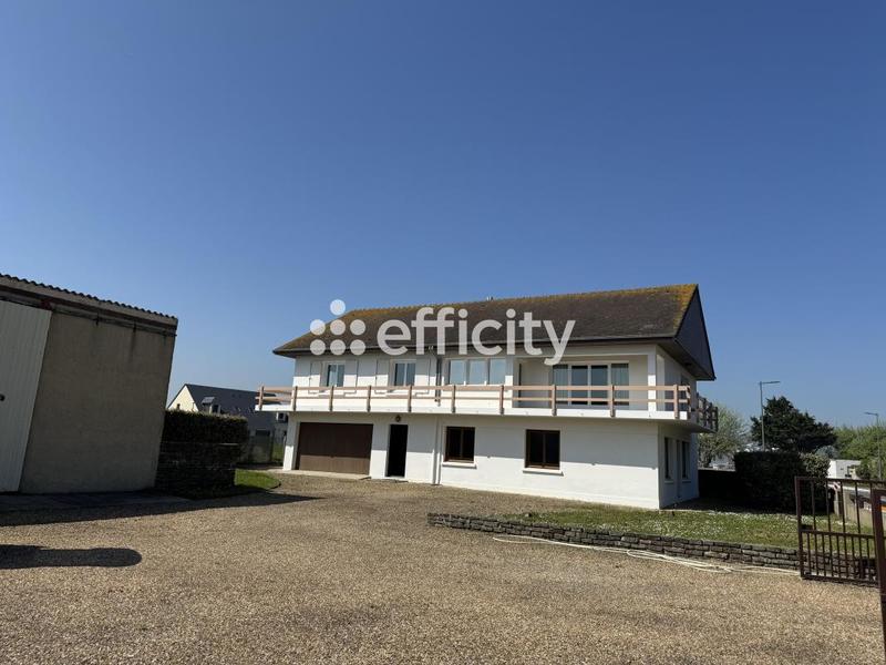 Maison - 230 m² - 8 pièces