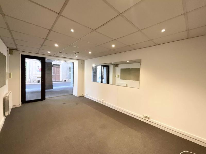 Bureau - 16 m² - 1 pièce