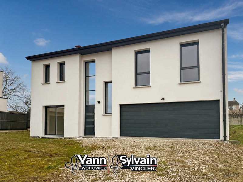 Maison - 125 m² - 6 pièces