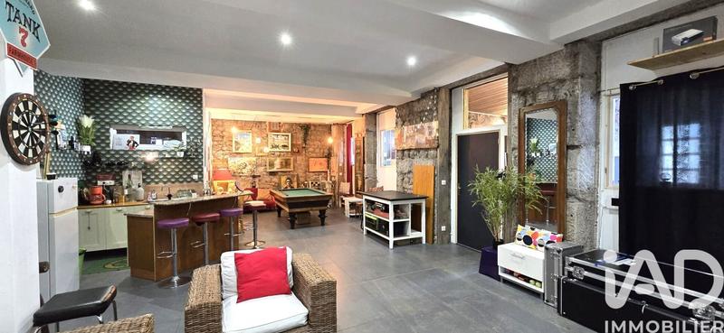 Maison de ville - 230 m² - 8 pièces