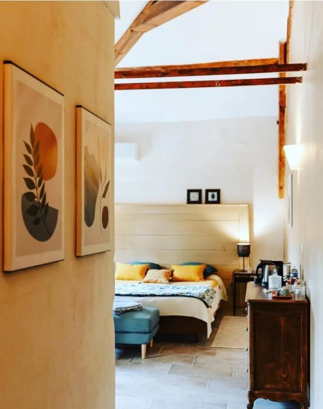 Propriété - 600 m² - 16 pièces