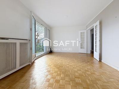 Appartement - 85 m² - 4 pièces