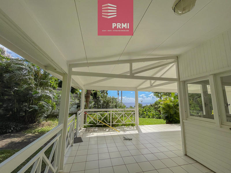 Maison - 105 m² - 4 pièces