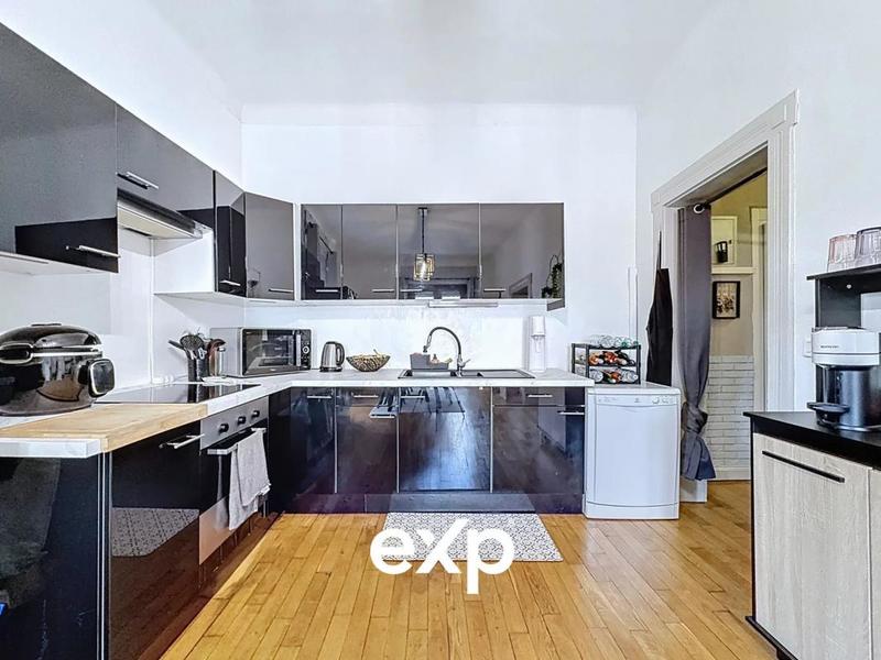 Appartement - 75 m² - 3 pièces