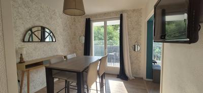 Appartement - 81 m² - 5 pièces