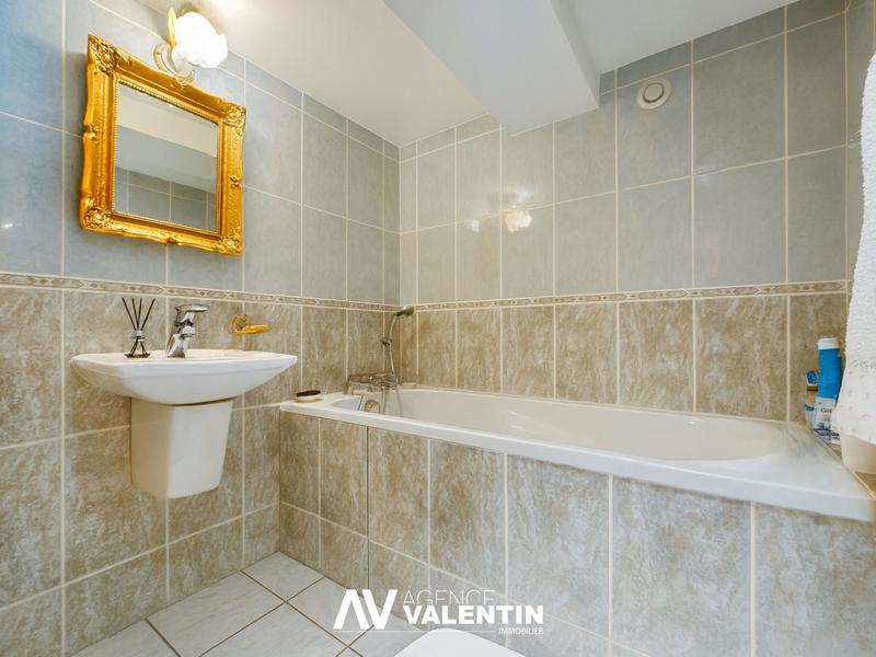 Maison - 130 m² - 5 pièces