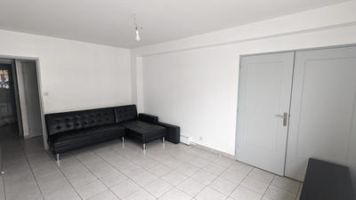 Appartement - 75 m² - 4 pièces